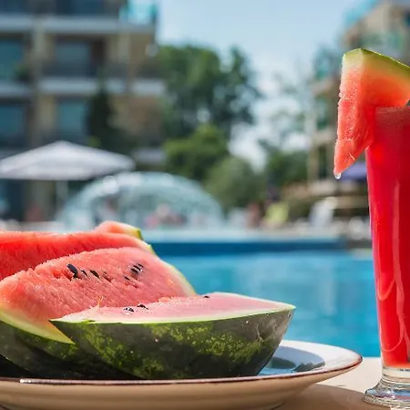 מלון Prestige 2 פרימורסקו