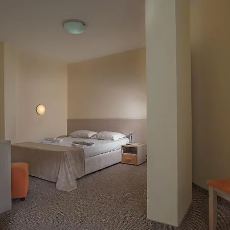 Prestige 2 ホテル